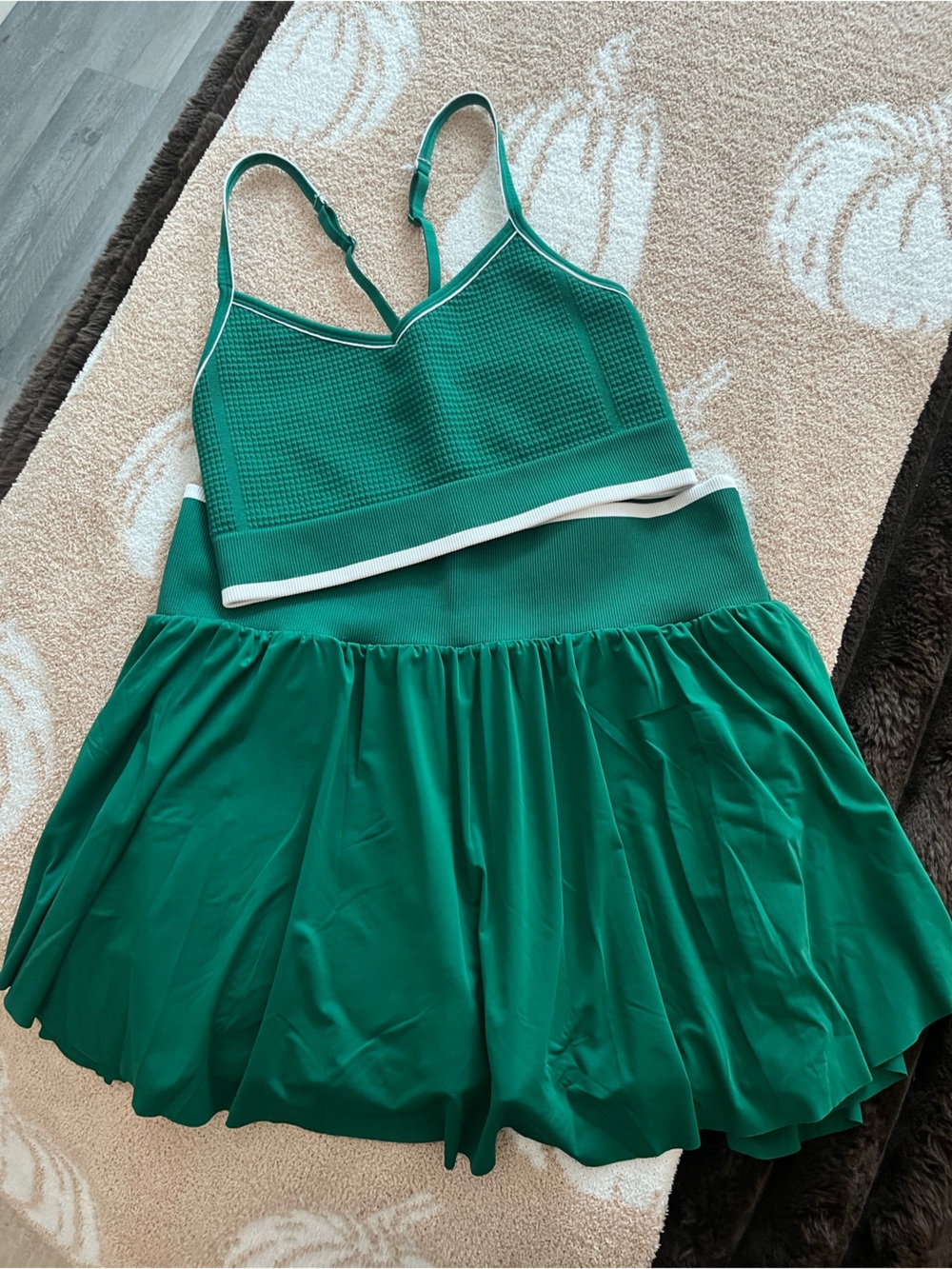 Target • Green Women's Pleated Set